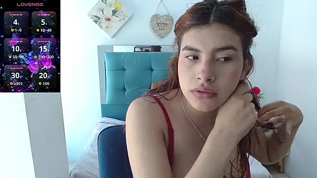 Sharloth F W online show from March 4, 1:39 pm