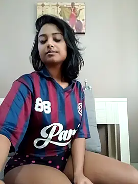 littlemissdevil69 online show from January 18, 6:43 am