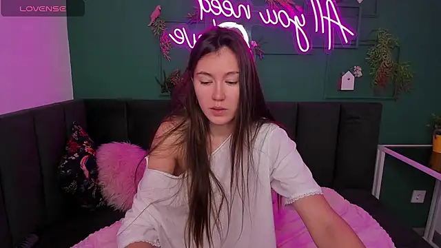 Tina Porter online show from November 14, 2:11 am