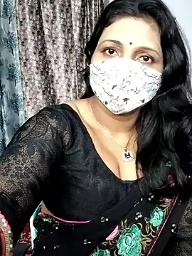 Hotty Sonali online show from February 4, 11:52 pm