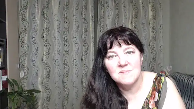 Illusionq online show from April 13, 3:46 pm