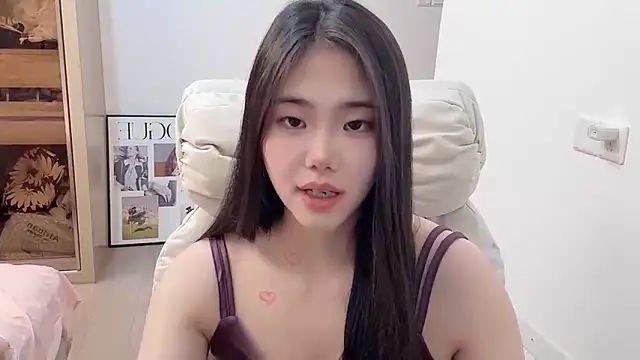 suki-1 online show from November 14, 3:45 pm