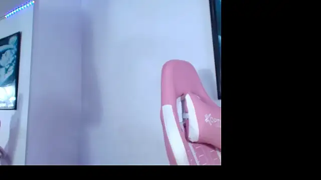 GraceWallace  online show from March 1, 3:50 am