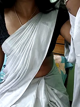 Laxmipriyatamil online show from May 29, 11:14 pm