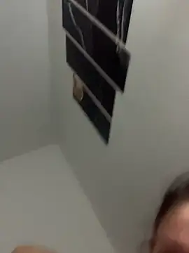 geza1991 online show from October 14, 7:00 am