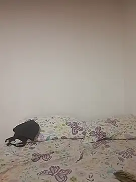 VikysDavis online show from April 18, 2:58 am