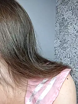 Olivia OliV online show from June 19, 12:59 am