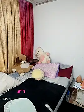 queemking online show from February 23, 8:08 pm