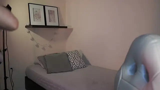 isabella-garcia- online show from March 5, 1:56 am