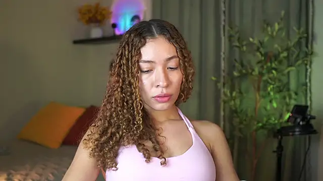 isabella-garcia- online show from November 10, 12:28 am