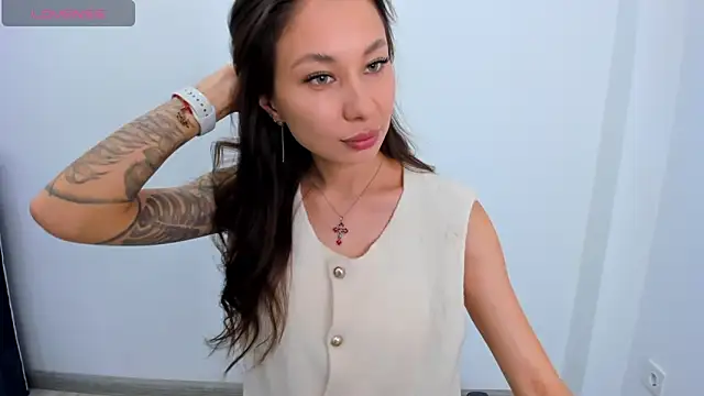 Kat  cat online show from March 31, 8:14 am