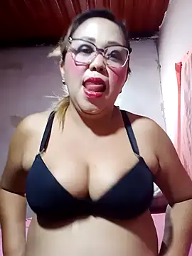 shaktisub  online show from October 4, 10:58 pm