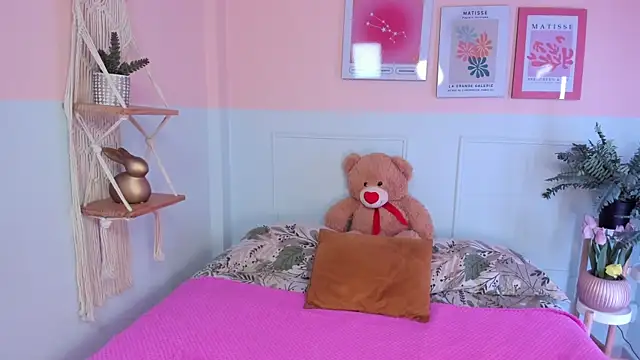 Camila Rivers online show from April 8, 4:25 am