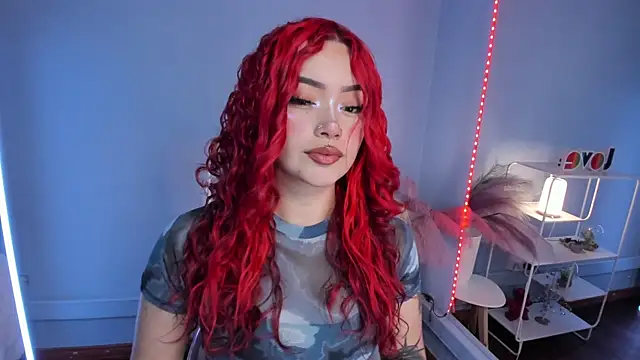 Camila Rivers online show from April 18, 4:53 pm