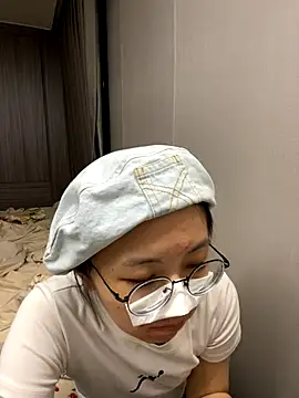 haiyan125216 online show from October 4, 12:00 pm