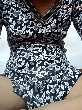 kittu0987 online show from May 26, 4:56 am