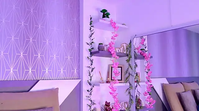 Snapshot of Celine_Lee chatting on October 28, 3:29 pm Celine Lee online show from October 28, 3:29 pm