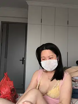 chengcheng12 online show from February 5, 3:42 am