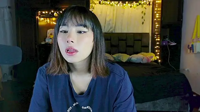 Shisuku Sophi online show from February 20, 1:37 am