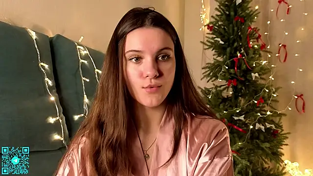 chloemilka online show from January 12, 5:40 pm