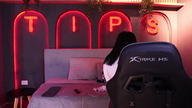 Roma hells online show from September 13, 6:05 pm