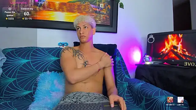 ECSTASYX2 2001 online show from January 10, 4:28 am