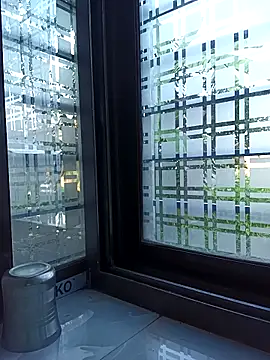 Snapshot of Desi_couple305 chatting on October 13, 1:41 am Desi couple305 online show from October 13, 1:41 am