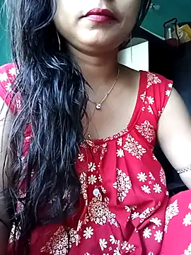 Snapshot of Desi_couple305 chatting on September 27, 1:35 am Desi couple305 online show from September 27, 1:35 am