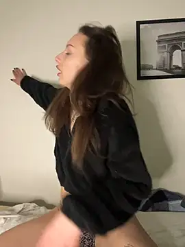 goodgirldevil online show from February 27, 9:36 pm