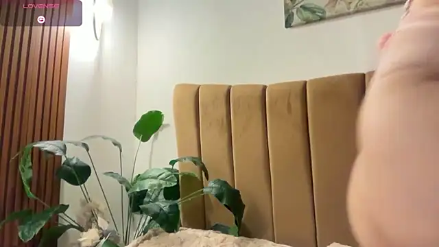 Theodora Day online show from January 8, 12:09 pm