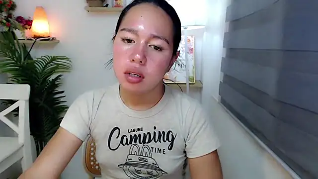 Snapshot of kimbratx chatting on September 23, 1:37 am kimbratx online show from September 23, 1:37 am
