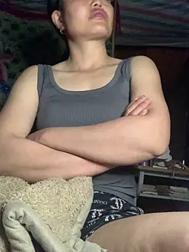 May125 online show from April 19, 12:21 am