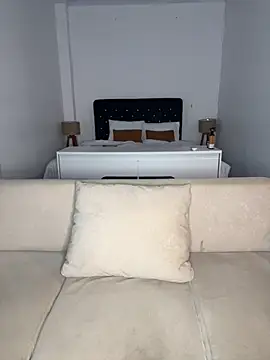 asraifae online show from September 28, 1:27 pm