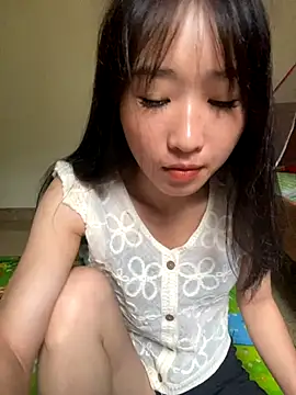 Snapshot of oneyou_400 chatting on September 13, 10:01 am oneyou 400 online show from September 13, 10:01 am