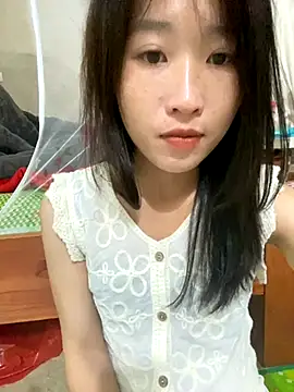 Snapshot of oneyou_400 chatting on October 17, 12:41 pm oneyou 400 online show from October 17, 12:41 pm