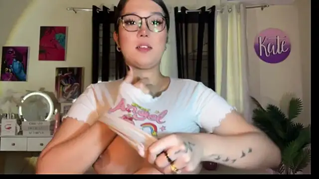 KateMadness online show from March 14, 11:06 pm