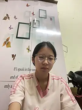 meomeo2k6 online show from October 30, 2:07 pm