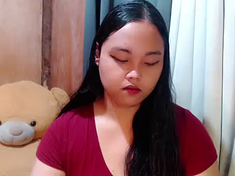  Lylia online show from January 14, 9:31 pm