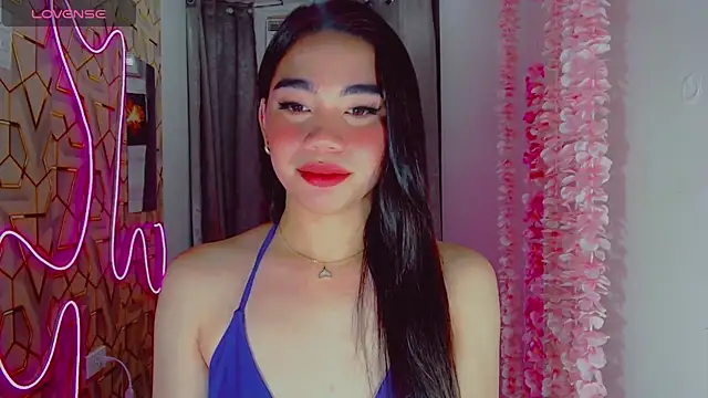 DreamGirlMia online show from May 21, 3:26 am