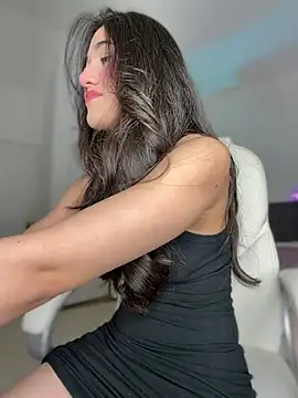 julieta jhonss online show from July 2, 3:23 am