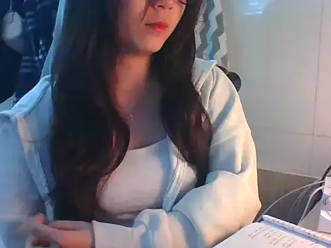 Linzly online show from November 1, 2:59 am