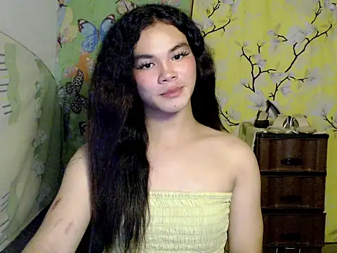 urgirljane online show from October 17, 12:52 pm