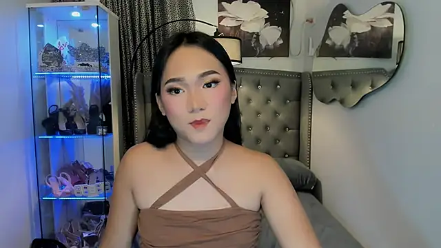 Snapshot of bigcockvenice chatting on October 21, 3:05 pm bigcockvenice online show from October 21, 3:05 pm