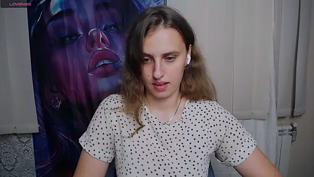 AmandaDimond  online show from July 4, 10:00 am