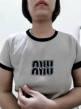 love sexy090 online show from November 15, 4:02 am