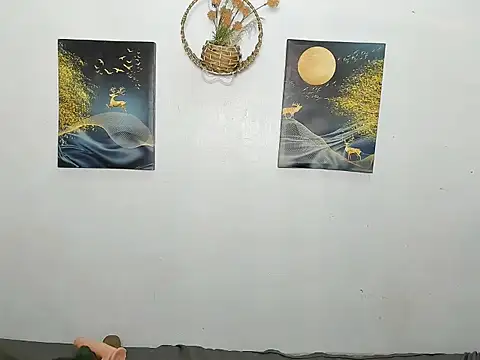 Savanna White online show from November 16, 11:32 am