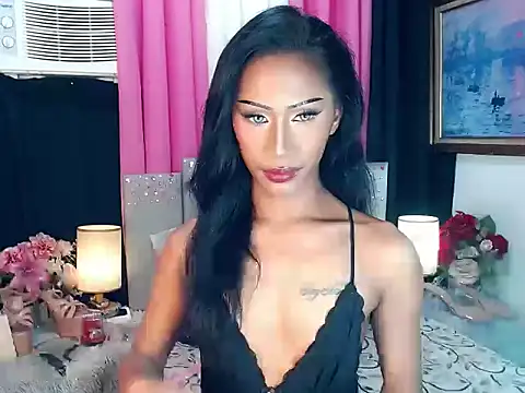 sassylatina online show from March 7, 5:53 pm