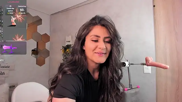 saritass  online show from November 22, 10:23 pm