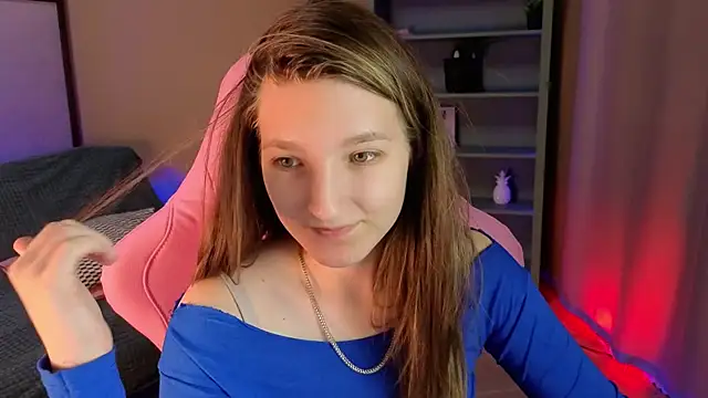 Snapshot of Mia_Myles chatting on September 12, 10:35 am Mia Myles online show from September 12, 10:35 am