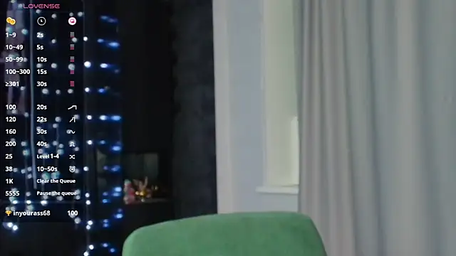 PieraMarch online show from November 1, 7:29 pm